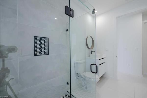 Cape Coral, 2916 4th Pl, Cape Coral, Florida 33993, image 3