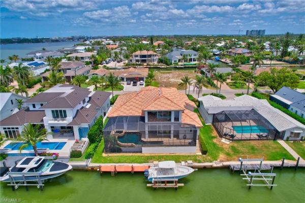Royal Harbor, 1380 Marlin Dr, Naples, Florida 34102, image 1