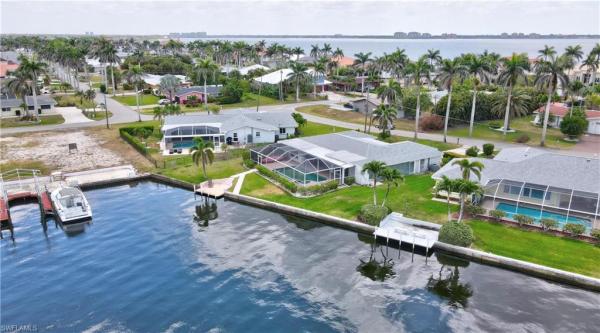 Cape Coral, 149 Bayshore Dr, Cape Coral, Florida 33904, image 1