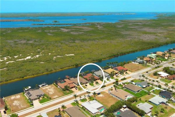 Cape Coral, 3232 Surfside Blvd, Cape Coral, Florida 33914, image 1