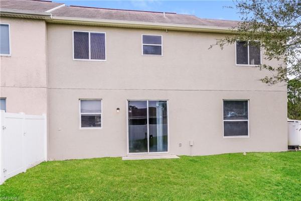 910 Countess Ave, Lehigh Acres, Florida 33974, image 1