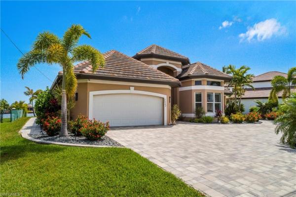 Cape Coral, 2602 W Cape Coral Pkwy, Cape Coral, Florida 33914, image 1