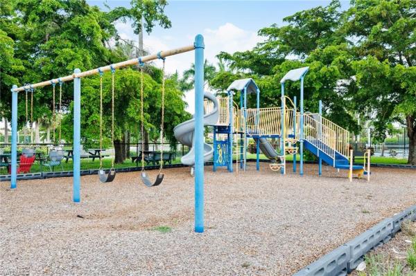 Cross Creek Estates, 12541 Allendale Cir, Fort Myers, Florida 33912, image 2