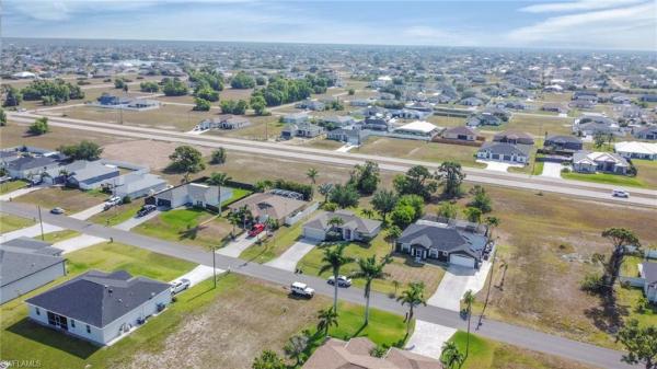 Cape Coral Residential, 1401 16th Pl, Cape Coral, Florida 33993, image 3