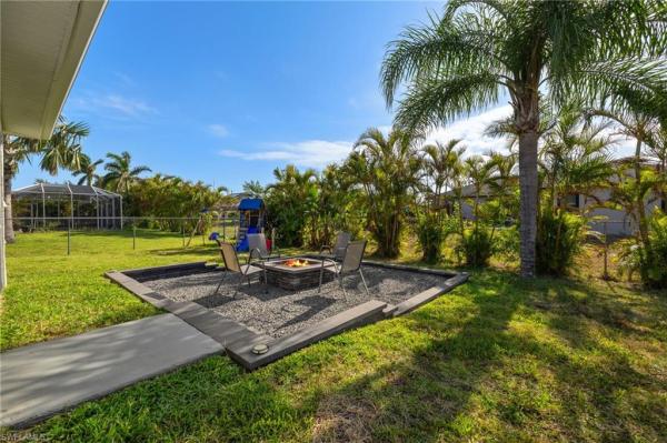 Cape Coral Residential, 1025 4th Ave, Cape Coral, Florida 33909, image 2
