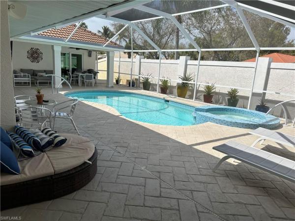 The Preserve At Sterling Oaks, 1595 Whispering Oaks Cir, Naples, Florida 34110, image 1