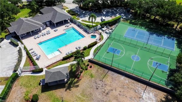 Oakmont At The Lakes At Three Oaks, 17942 Oakmont Ridge Cir, Fort Myers, Florida 33967, image 3