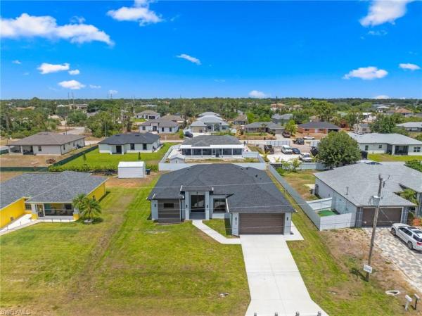 Lehigh Acres Residential, 4308 SW 12th St, Lehigh Acres, Florida 33976, image 1