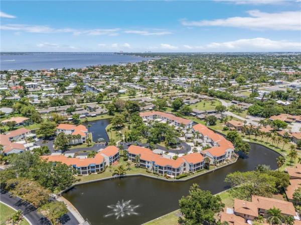 Isles Of Caloosa Yacht & Racquet Club, 9615 Halyards Ct #12, Fort Myers, Florida 33919, image 1