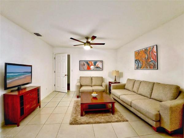 Cape Coral Residential, 2019 16th Pl, Cape Coral, Florida 33909, image 3