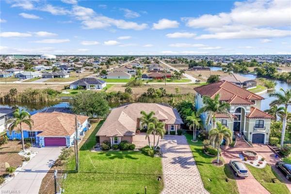 Cape Coral Residential, 907 18th St, Cape Coral, Florida 33993, image 2
