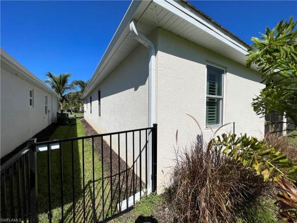 Castalina, 4163 Bluegrass Dr, Fort Myers, Florida 33916, image 1