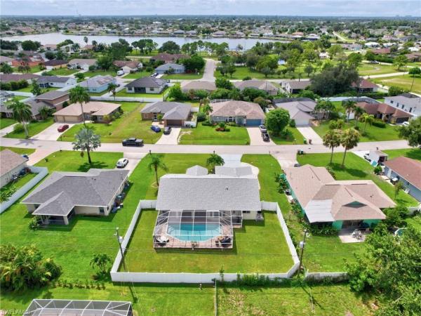 Cape Coral Residential, 201 4th St, Cape Coral, Florida 33990, image 2