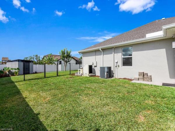 1900 26th Ter, Cape Coral, Florida 33914, image 2
