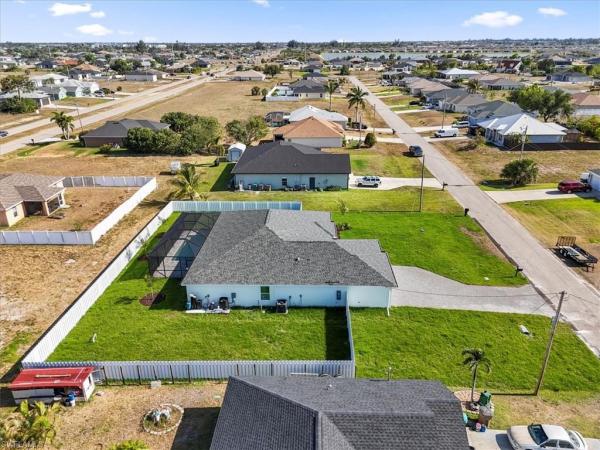 Cape Coral Residential, 1019 8th Pl, Cape Coral, Florida 33993, image 2