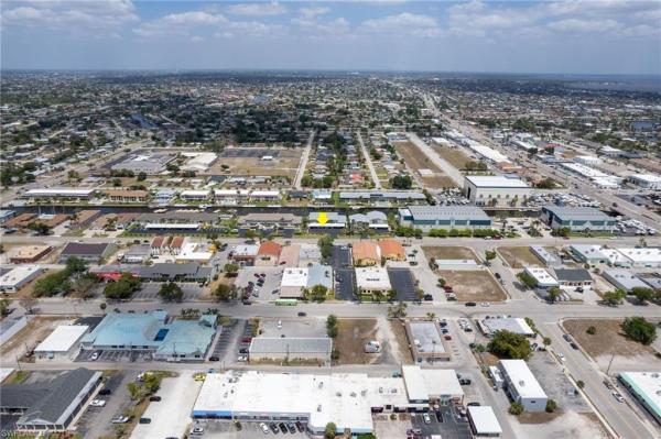 Marina 46, 1409 46th Ln #102, Cape Coral, Florida 33904, image 2