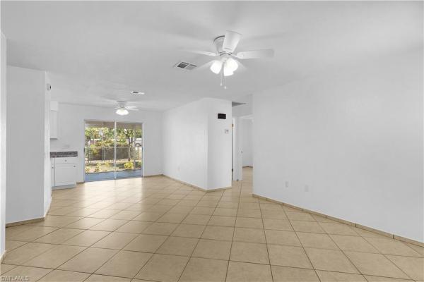Bowling Green, 1652 Jamestown Ct, Fort Myers, Florida 33907, image 1