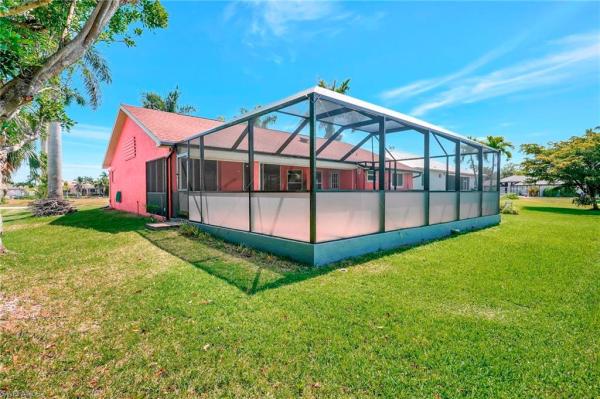 Cape Coral Residential, 2717 37th Ter, Cape Coral, Florida 33914, image 2