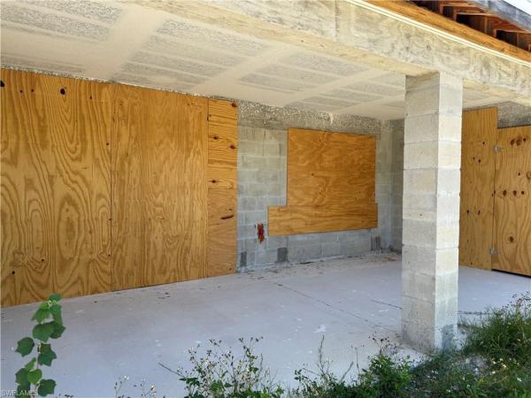 Cape Coral Residential, 1904 21st Pl, Cape Coral, Florida 33909, image 2