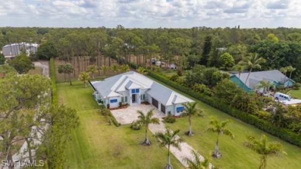 Logan Woods, 6145 Sea Grass Ln, Naples, Florida 34116, image 2