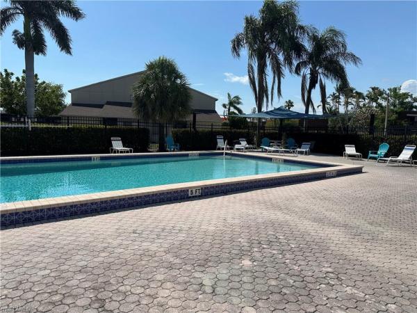 The Village Of Cedarbend, 5226 Cedarbend Dr #2, Fort Myers, Florida 33919, image 2