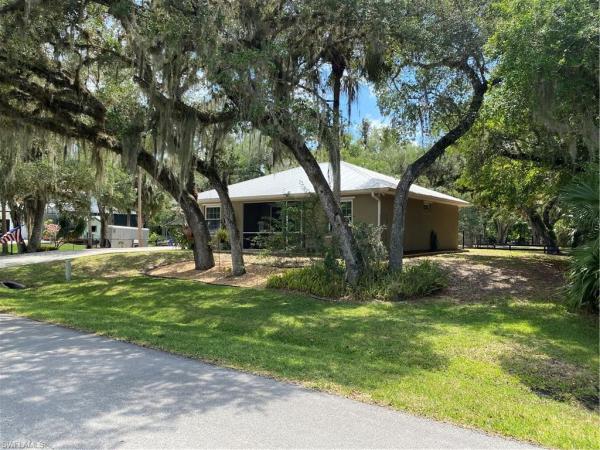 1990 Snyder Dr, Alva, Florida 33920, image 1
