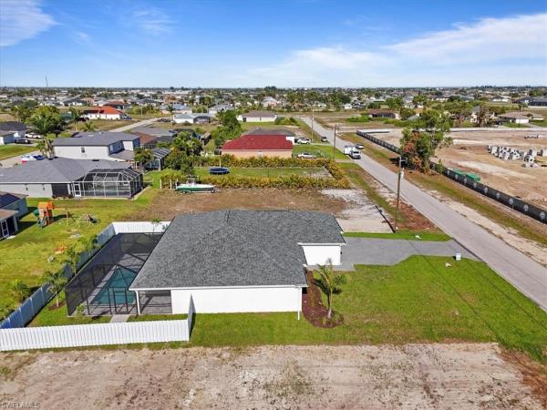 Cape Coral Residential, 2025 3rd St, Cape Coral, Florida 33993, image 2