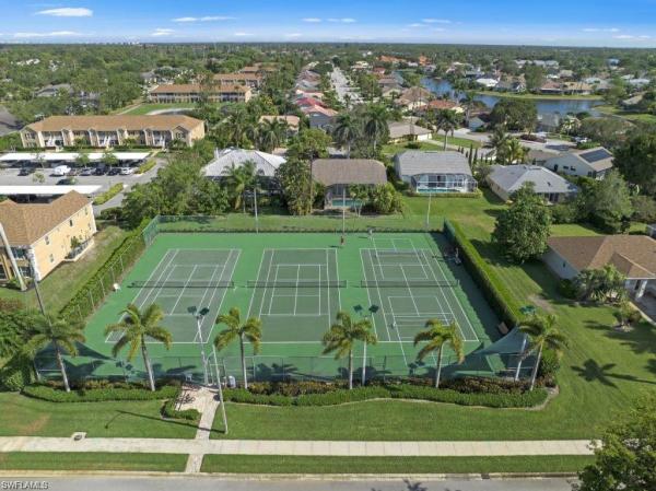 Crown Pointe East, 2268 Piccadilly Ct, Naples, Florida 34112, image 1