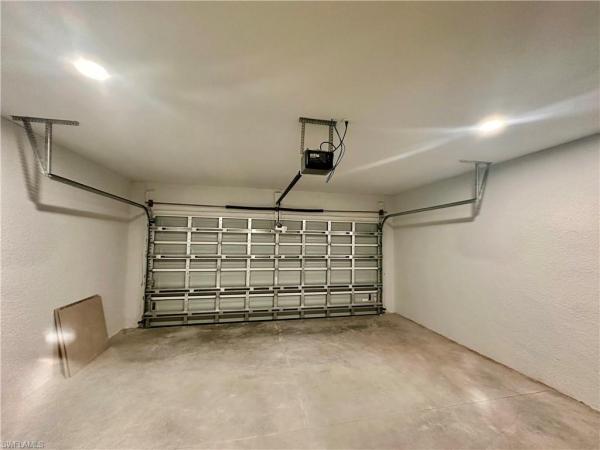 Lehigh Acres Residential, 2509 SW 38th St, Lehigh Acres, Florida 33976, image 1