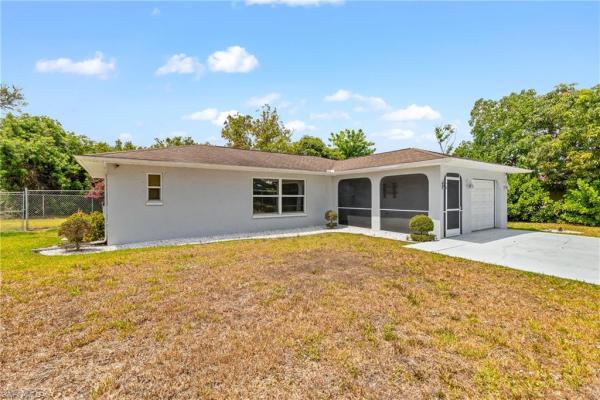 2502 5th St, Lehigh Acres, Florida 33936, image 1
