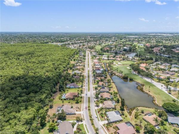Tanglewood, 813 Saint Andrews Blvd, Naples, Florida 34113, image 1