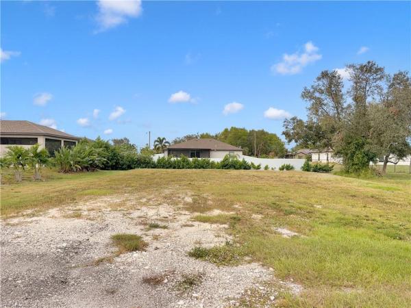 Mirror Lakes, 822 Lystra Ave, Fort Myers, Florida 33913, image 1