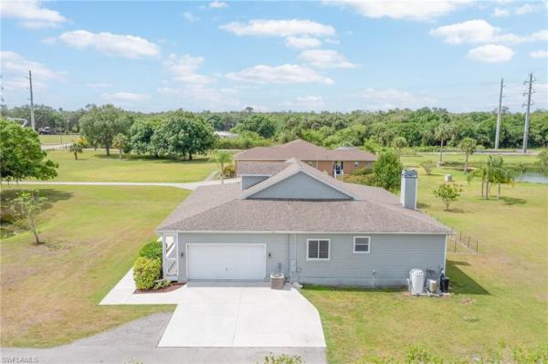 Alva Residential, 2770 Styles Rd, Alva, Florida 33920, image 2