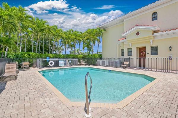 Tuscany Villas, 4910 17th Pl #4B, Cape Coral, Florida 33914, image 2