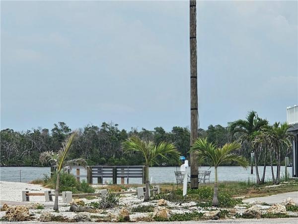 Leilani, 193 Hibiscus Dr, Fort Myers Beach, Florida 33931, image 1