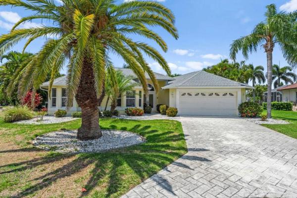 Cape Coral Residential, 2005 21st St, Cape Coral, Florida 33990, image 1