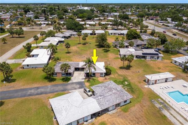 Parkwood Villas, 220 Oakmont Pkwy, Lehigh Acres, Florida 33936, image 1