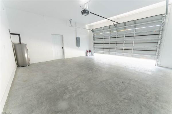 Lehigh Acres Residential, 3007 SW 35th St, Lehigh Acres, Florida 33976, image 1