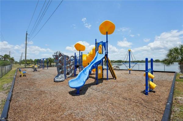 The Harborage, 5541 Harborage Dr, Fort Myers, Florida 33908, image 1