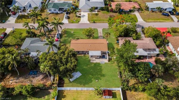 Cape Coral Residential, 121 44th St, Cape Coral, Florida 33904, image 2