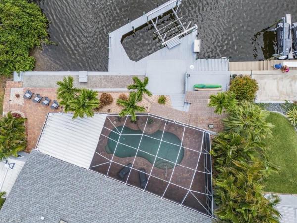 Cape Coral, 401 38th Pl, Cape Coral, Florida 33991, image 2