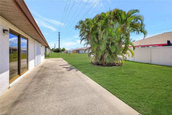 Lavilla, 4508 Santa Barbara Blvd #103, Cape Coral, Florida 33914, image 2
