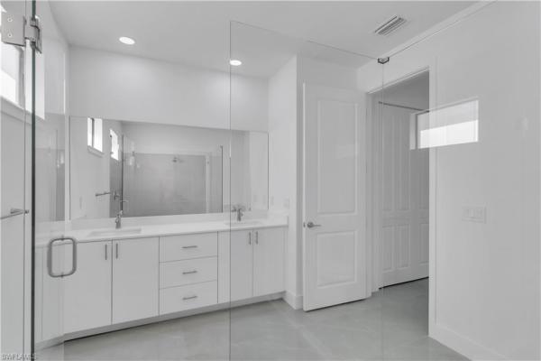 1005 State Ave, Lehigh Acres, Florida 33972, image 1