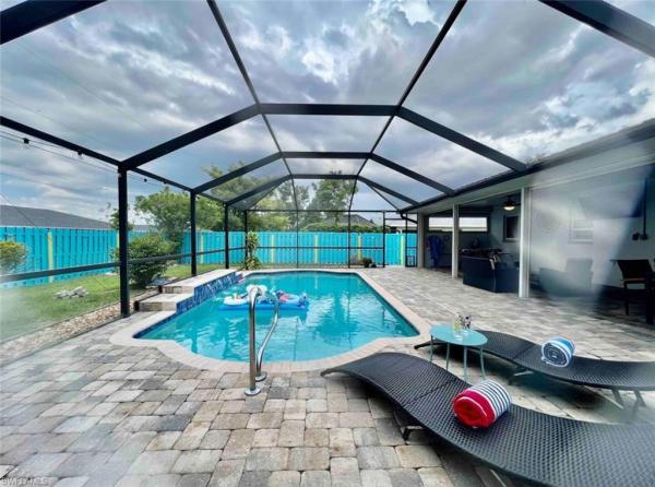 Cape Coral, 907 16th Ter, Cape Coral, Florida 33990, image 2