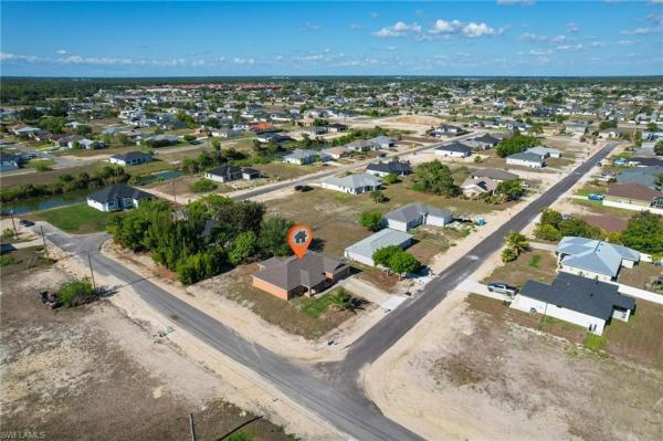 Cape Coral, 1321 19th St, Cape Coral, Florida 33909, image 1