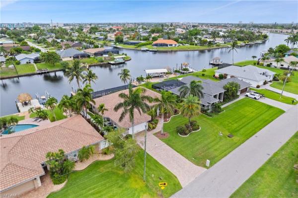 Cape Coral Residential, 820 43rd St, Cape Coral, Florida 33904, image 2