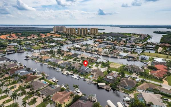 Cape Coral, 1517 58th St, Cape Coral, Florida 33914, image 1