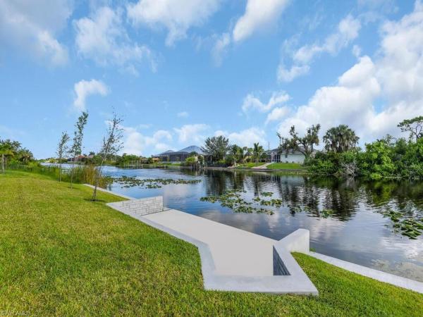 Cape Coral, 2541 W Diplomat Pkwy, Cape Coral, Florida 33993, image 1