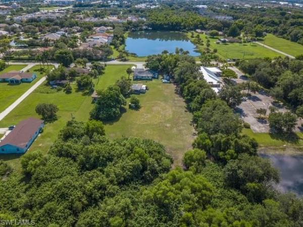 Naples No HOA, 6785 Yarberry Ln, Naples, Florida 34109, image 1