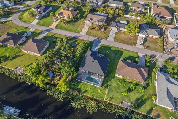 Cape Coral, 516 11th Pl, Cape Coral, Florida 33991, image 1